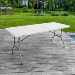 Table Pliante 180 Cm D'Appoint Rectangulaire Blanche - Table De Camping 8 Personnes L180 X L74 X H74cm En HDPE Haute Densité Épaisseur 3,5 Cm - Pieds En Acier Pelliculé Gris - Idéal Cérémonies