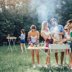 Relaxdays Tabouret Pliant De Jardin BASTIAN Lot De 2 Sans Dossier Résistant Hauteur 80 Cm Chaise De Bar Plastique Optique Rotin, Noir -Promos Garde Plante Boutique 31791395 3